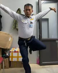 Tin - Diều Hâu vồ Gà Nhép | Facebook