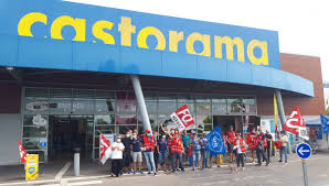 To activate this, select your desired travel dates and search for offers. Comme Partout En France Les Salaries Heraultais De Castorama Sont En Colere