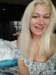 Can you please make this a professional pic without changing my face?