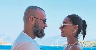 Alican ulusoy kimdir merak ediliyor. Hande Subasi Dan Sevgilisi Alican Ulusoy La Romantik Paylasim Takvim