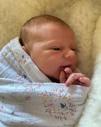 Arna ❤️❤️ Welcome to the world! Our little baby girl arrived