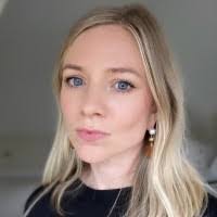 Gemma Cox's Instagram, Twitter & Facebook