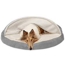 If you're looking for the perfect bed for your pooch, you've come to the right place. Find The Best Covered Dog Beds And Dog Cave Beds Retrievist Retrievist