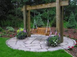 These 10 cool things will make your backyard a place that you and your family never want to leave. Pretty Idea For Outdoor Swing Garden Swing Ideas Garden Swing Traditional Landscape