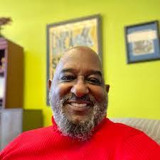 Kenneth Luper's Instagram, Twitter & Facebook