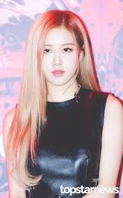 Press Rose Alexander Mcqueen S Event In Seoul In 2020 Alexander Mcqueen Blackpink Rose Women