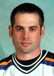 Player photos for the 1989-90 Lloydminster Blazers at hockeydb.com