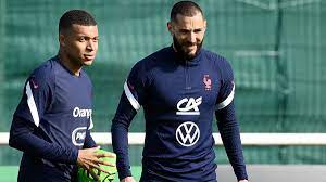 Karim benzema admits kylian mbappe is a phenomenon, but feels he must be wary of moving too mbappe, who finds himself in the latest france senior squad, has netted 17 times in 29 appearances. Football News Karim Benzema It Would Be Ideal For Kylian Mbappe To Join Real Madrid If He Wants To Leave Psg Eurosport