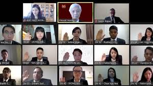 Definition of call to the bar in the definitions.net dictionary. Surreal And Seamless 115 Lawyers Called To The Bar Via Video Conference In A First For Singapore Cna