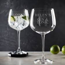 Here's some good ideas about 30th birthday present ! Amazon Com Personalized Gin Glass Engraved Gin And Tonic Glasses Copa De Balon Glass 30th Birthday Presents For Women Personalized Birthday Gifts For Women Handmade
