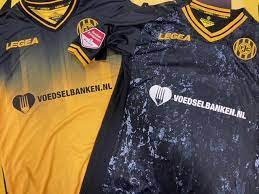 Lees verder roda wil van hyfte, biemans lijkt te vertrekken. Voedselbanken Nl Op Tenue Roda Jc Kerkrade Voedselbanken Nederland Newsroom