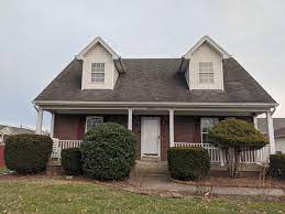 Professional property leasing, advertising, and tenant selection service providers for investment property owners and. 4 Bedroom Home With Basement And Backyard House For Rent In Louisville Ky Apartments Com