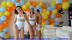 Kaori7dominick & Lilyrosse_ (07_08_2019) Threesome comp