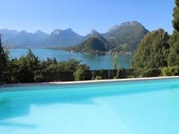 Epingle Sur Holliday