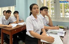 Hơn 1.000 học sinh đoạt giải học sinh giỏi cấp tỉnh lớp 12