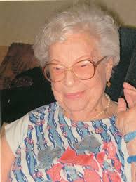 La Vie En Robe: Food and Drink