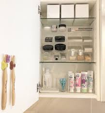 minminさん amiagram instagram写真と動画 home organization bathroom medicine cabinet minimalist apartment