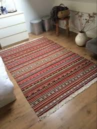 pin van els van dijk op boliginspiration lise ikea stoffering tapijt