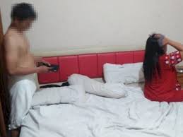 Ditulis pada november 4, 2011 oleh admin. Hubungan Terlarang Anak Dan Ibu Kandung Terungkap Keduanya Tepergok Polisi Indozone Id