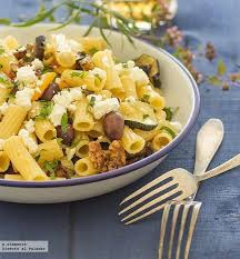 1 cocinar la pasta en abundante agua hirviendo con sal hasta que la pasta este al dente. Como Cocinar Pasta En 60 Segundos Truco De Cocina