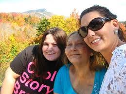 Gail Lockhart's Instagram, Twitter & Facebook