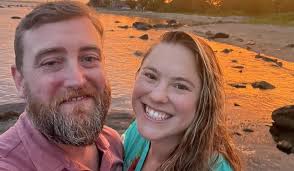 Caroline Mahoney and Jason Reeve's Wedding Website