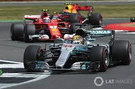 Vettel finished third fastest, half a second off his title rival and a tenth down on red bull's max verstappen. Singapore Will Favour Ferrari Red Bull Says Mercedes