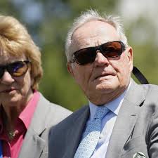 Jack Nicklaus reveals he and wife, Barbara, tested positive for COVID-19 in  March