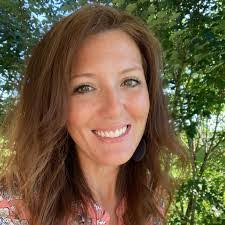 Shannon Withrow's Instagram, Twitter & Facebook