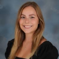 Peyton Justice's Instagram, Twitter & Facebook