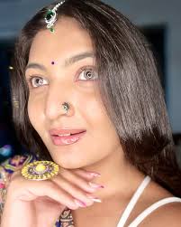 🤍🤍🤍🤍🤍🤍🤍… . . . #vidhipatel👑💎 #delecaterose