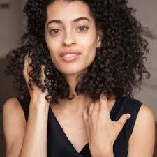 Tomoko Ozawa's Instagram, Twitter & Facebook