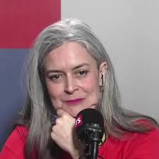 La détention de Laurent Vinatier prolongée: interview d'Elsa Vidal,  rédactrice en chef de l'antenne RFI en langue russe