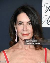 1,502 Beverly Robbins Stock Photos, High-Res Pictures, and Images