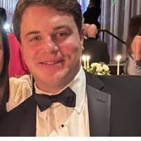 Kelly Wininger's Instagram, Twitter & Facebook