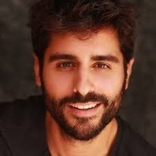 Miguel Diosdado's Instagram, Twitter & Facebook