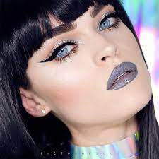 Picturresque R E G I N A Fantasy Makeup Graphic Eyeliner Stunning Eyes