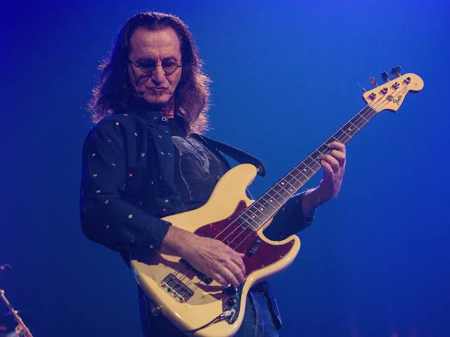 Geddy Lee | Guitar.com