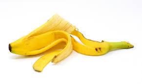 Banana Peel Secret To Glowing Skin And Hairguardian Life The Guardian Nigeria News Nigeria And World News Starch is a major component of banana peels which prevents acne by drying out the excess sebum or oil secreted by the sebaceous glands present under the skin. banana peel secret to glowing skin and