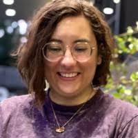 Lea Wilcox's Instagram, Twitter & Facebook