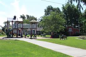 We found 55 results for senior activities in or near marysville, wa. One Of Our Favorite Places To Go Jennings Park Dinosaur Park Marysville Wa Memorial Park Things To Do Seattle Marysville