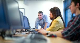 L'epsi est une école informatique multi campus, présente à arras, auxerre, bordeaux, brest, grenoble, lille, lyon, montpellier, nantes, paris, rennes, toulouse et dakar. L Ecole D Ingenieurs Informatique Du Cesi 100 De Nos Diplomes Sont En Poste Des La Sortie De L Ecole Regionsjob