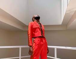 Rich mnisi is a young and successful south african fashion designer. Rich Mnisi Gets Ivy Park Package From Beyonce Swisher Post News Swisher Post News
