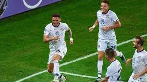 The initial corner odds is 9. Afyiast Xei8am