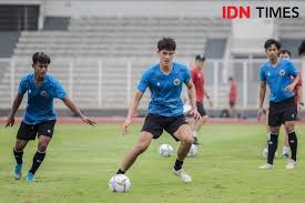 Tim ini dikontrol oleh persatuan sepak bola seluruh indonesia atau pssi dan merupakan anggota dari konfederasi sepak bola asia. Daftar 28 Pemain Yang Dibawa Timnas Indonesia Ke Dubai