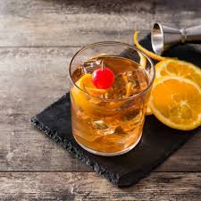 The options for old fashioned variations are endless, but irish whiskey is a damn good choice, says clark. How To Make An Old Fashioned In Two Minutes