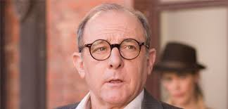 Emilio Gutiérrez Caba es Joaquín Peña