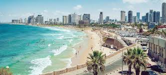 It is on the mediterranean coast, about 60 km northwest of jerusalem and 100 km south of haifa. Long Weekend Tel Aviv Falstaff Travelguide