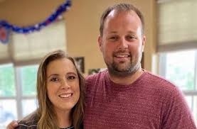 I went to church with the duggars the sunday before this latest scandal broke loose. Anna Duggar Insists Her Husband Josh Can Support All Their Kids Following Their Announcement That She S Pregnant With Seventh Child The Ashley S Reality Roundup