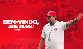 Abel carlos da silva braga, also known as abel braga or just abel during his playing days (born september 1, 1952 in rio de janeiro), is a football (soccer) manager and a former football player. Sport Club Internacional On Twitter Tecnico Das Maiores Glorias Coloradas Abel Braga Volta Ao Internacional Https T Co Pumncuhf4d Vamointer